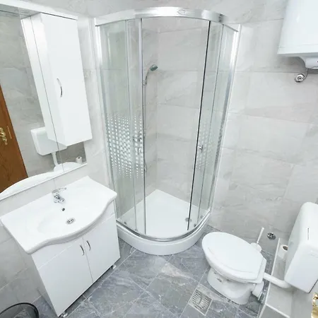 Luxury Ivana 3* Kastela